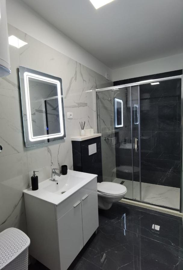 Apartman Lu Jesenice  Kültér fotó